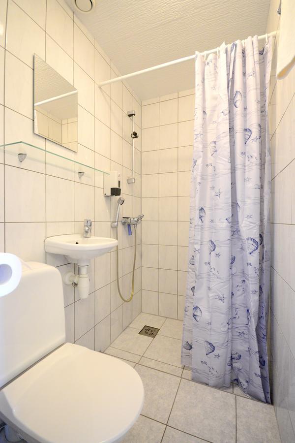 פארנו Aisa Guesthouse מראה חיצוני תמונה